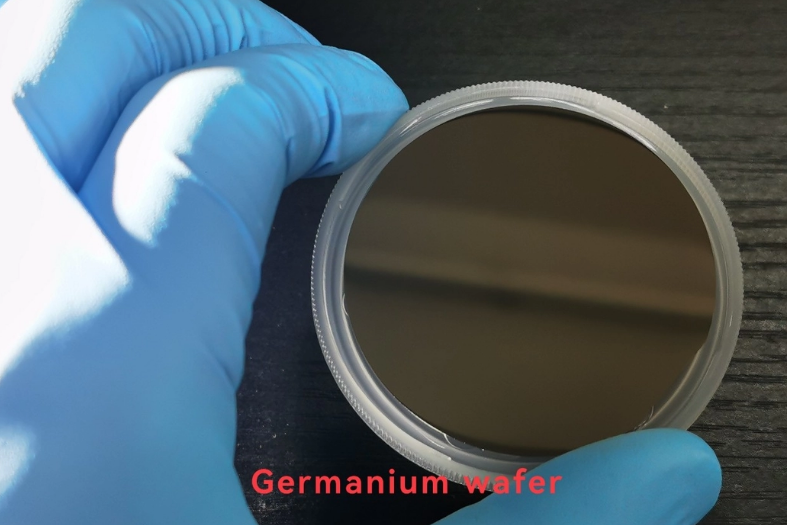 1661755227822 Gallium Arsenide (GaAs) Wafers for Research/Production￼￼￼